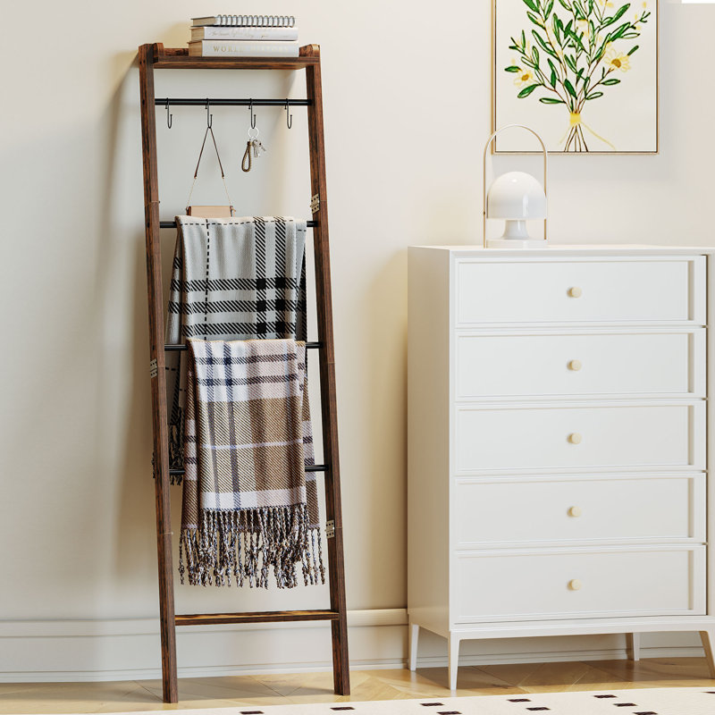 Blanket Ladder Shelf, Decorative Quilt Rack, 6-Tier Farmhouse Ladder Holder Organizer with 4 Removable Hooks, Brown