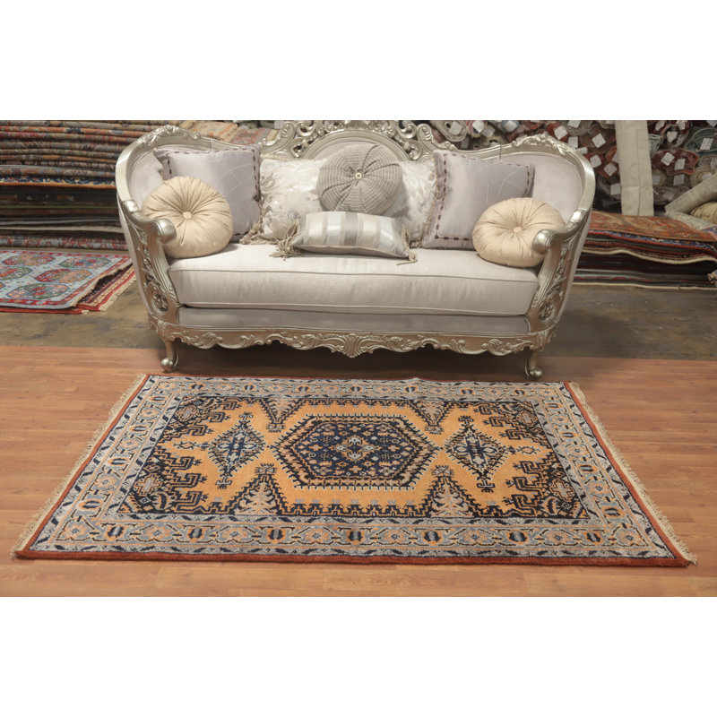 Tapis indien géométrique en laine 4 x 6