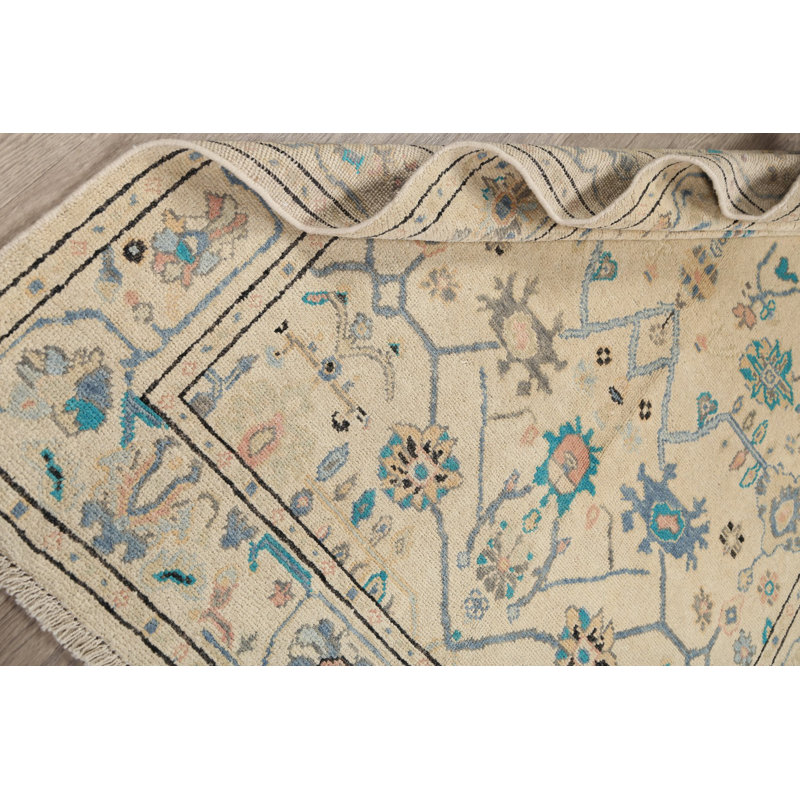 One-of-a-Kind 4'7" X 6'2" New Age Wool Area Rug in Ivory