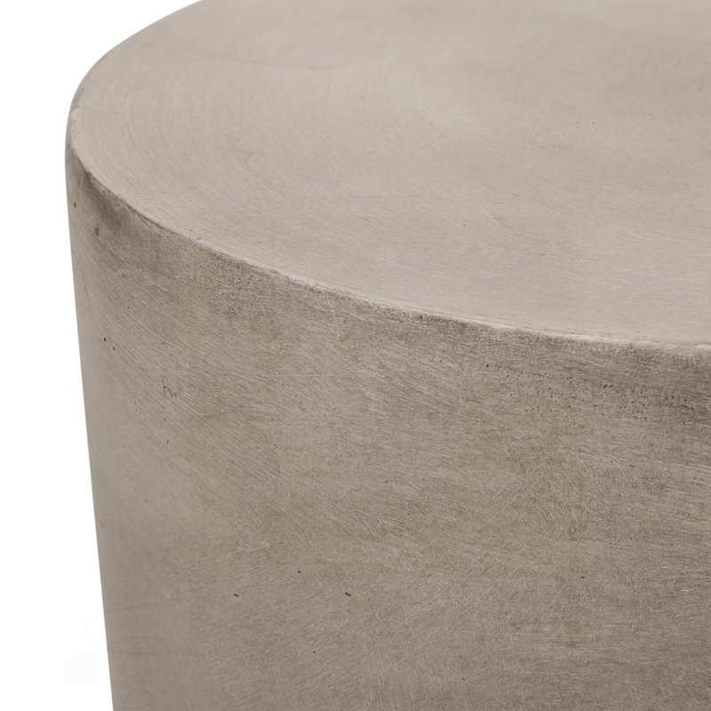Table d'appoint d'extérieur en béton léger