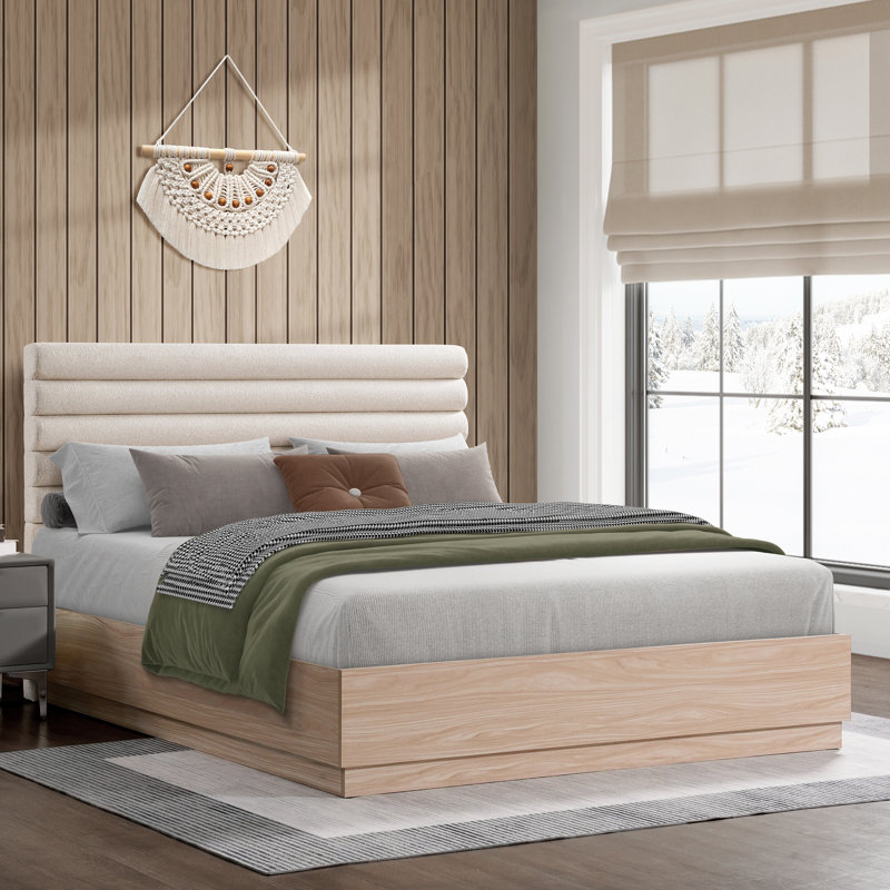 Rothenberg Boucle Upholstered Wooden Platform Queen Size Bed