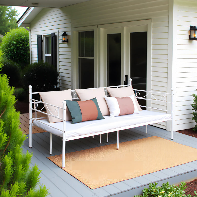 Metal Outdoor Bench, White