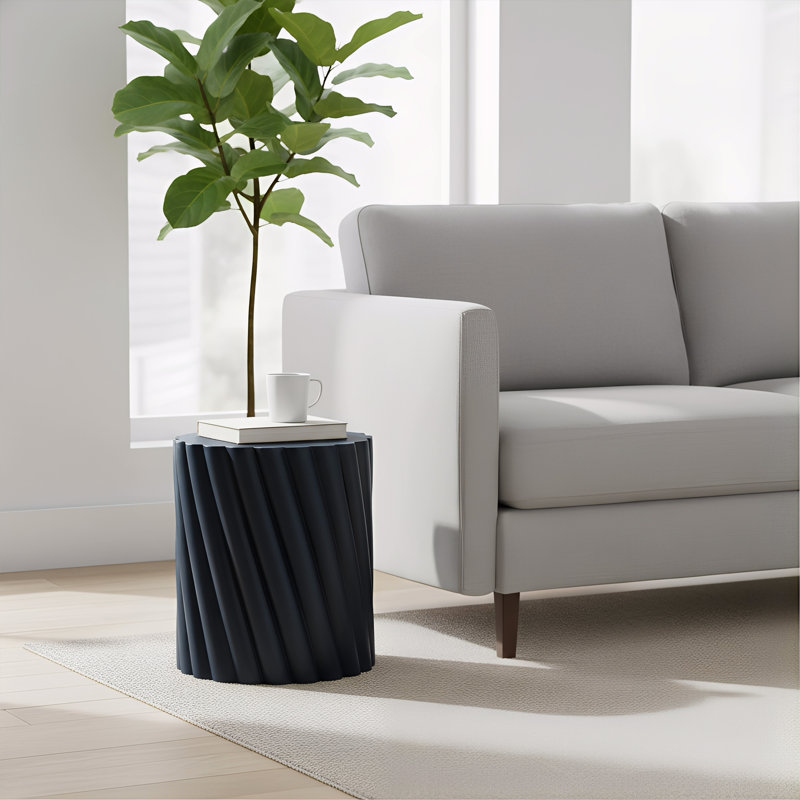 Table d'extérieur moderne avec design cannelé