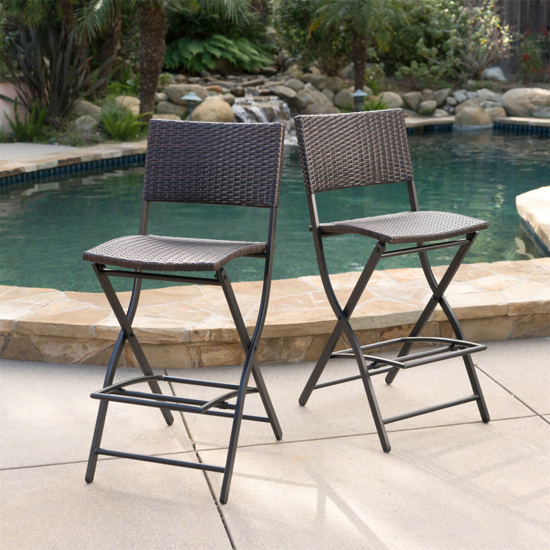 Chaise pliante d'extérieur en osier et tabourets de bar pliables, ensemble de 2