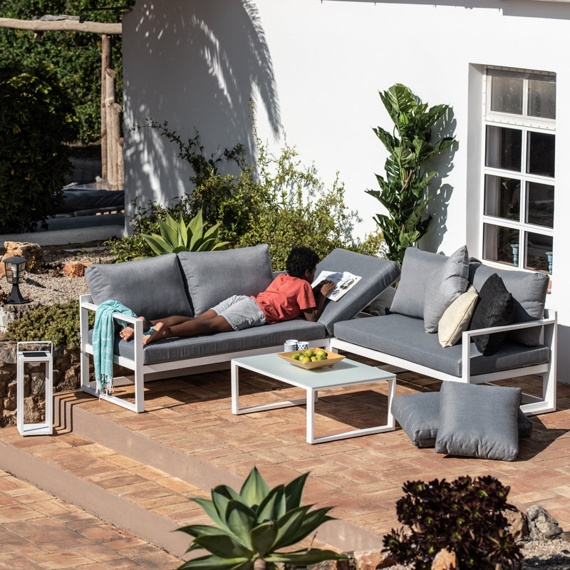 Harper Reclining Corner Group set with Coffee Table