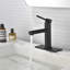 Robinet de salle de bain monocorps et monocommande avec drain