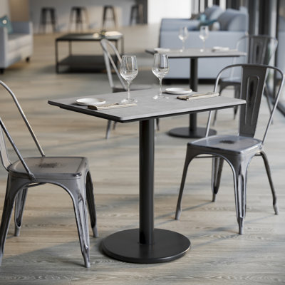 Plateau de table commercial à surface lisse avec base de table ronde