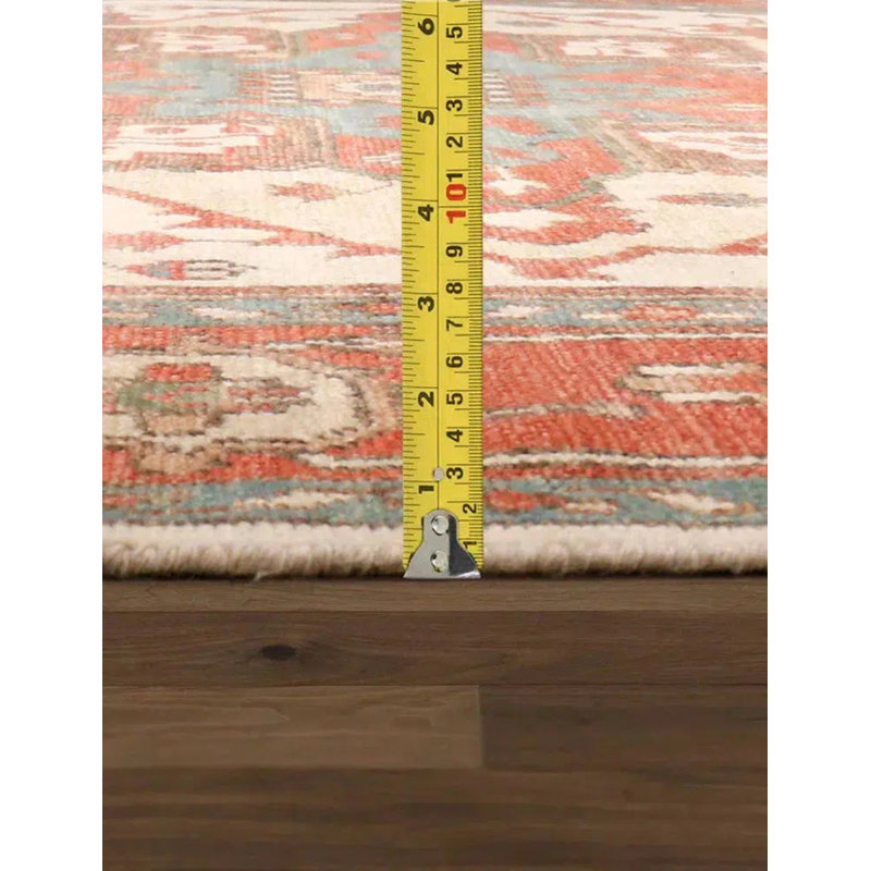 Oriental Area Rug in Ivory, Rectangle 7'9" x 10'