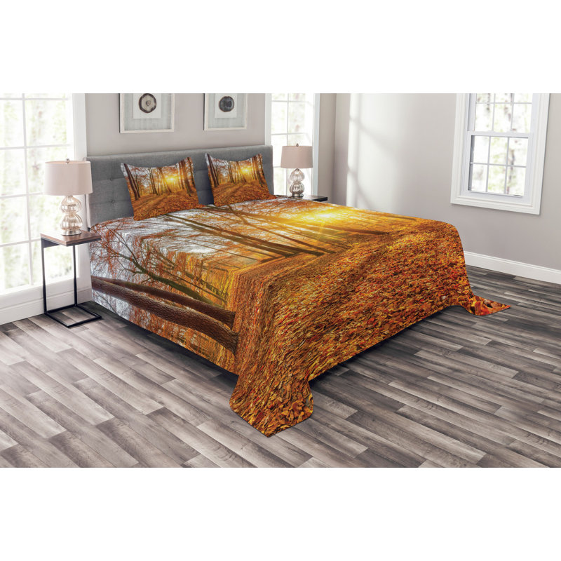 Orange/Brown/Yellow 100% Microfibre Bedspread, 220 x 264 cm