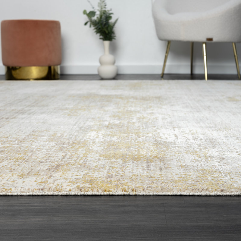 Tapis texturé sable doré Belrose, 9 pi 9 po x 13 pi 9 po