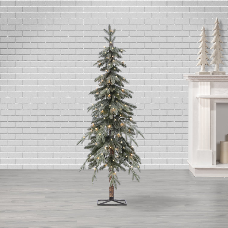 Gwennoline Lighted Fir Christmas Tree