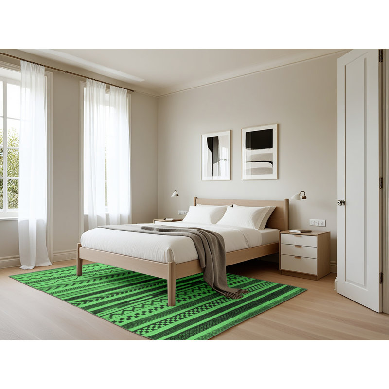 Washable Geometric Indoor Rug, Rectangle 5' x 7'
