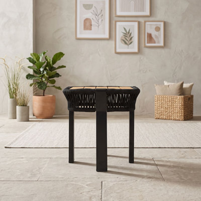 Table de bout d'extérieur pour patio avec corde et structure en métal