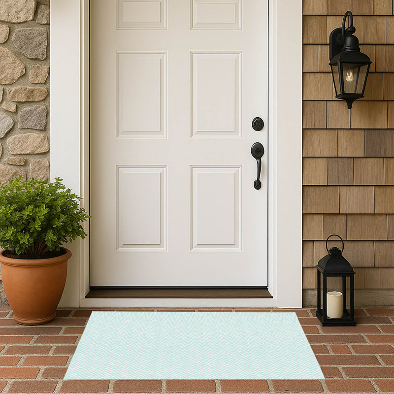 Chevron Snug Outdoor Doormat, Light Blue/Blue, 17" W x 24" L
