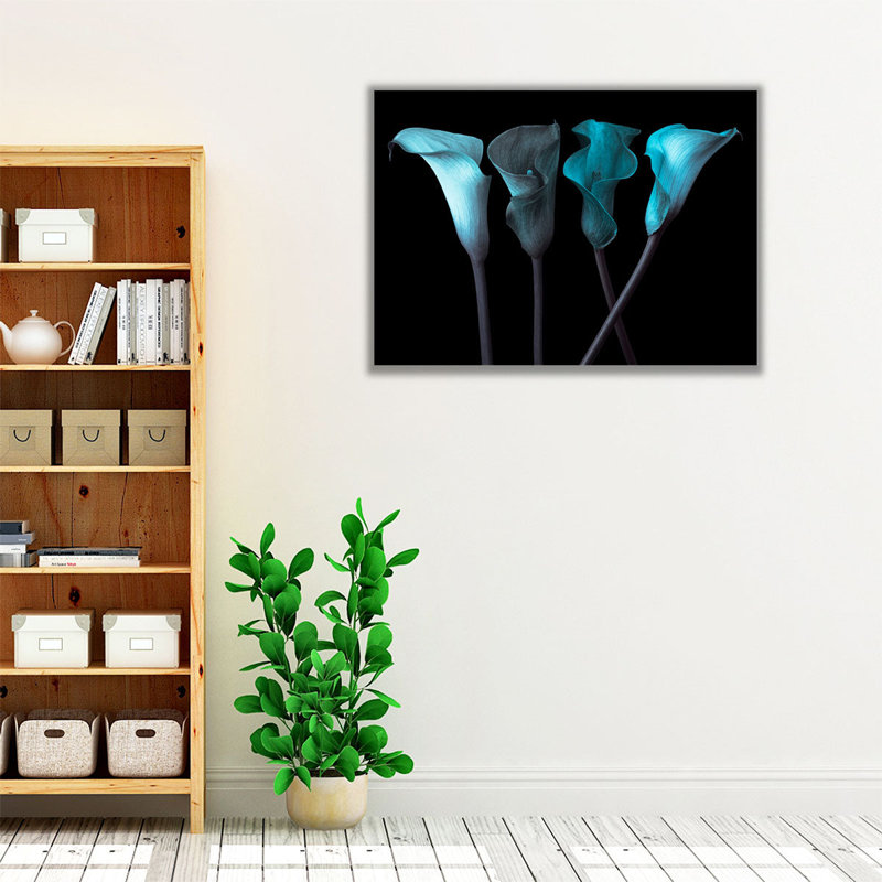 «Four Calla Lilies 1», reproduction d'art sur toile, H 30 po x l 40 po