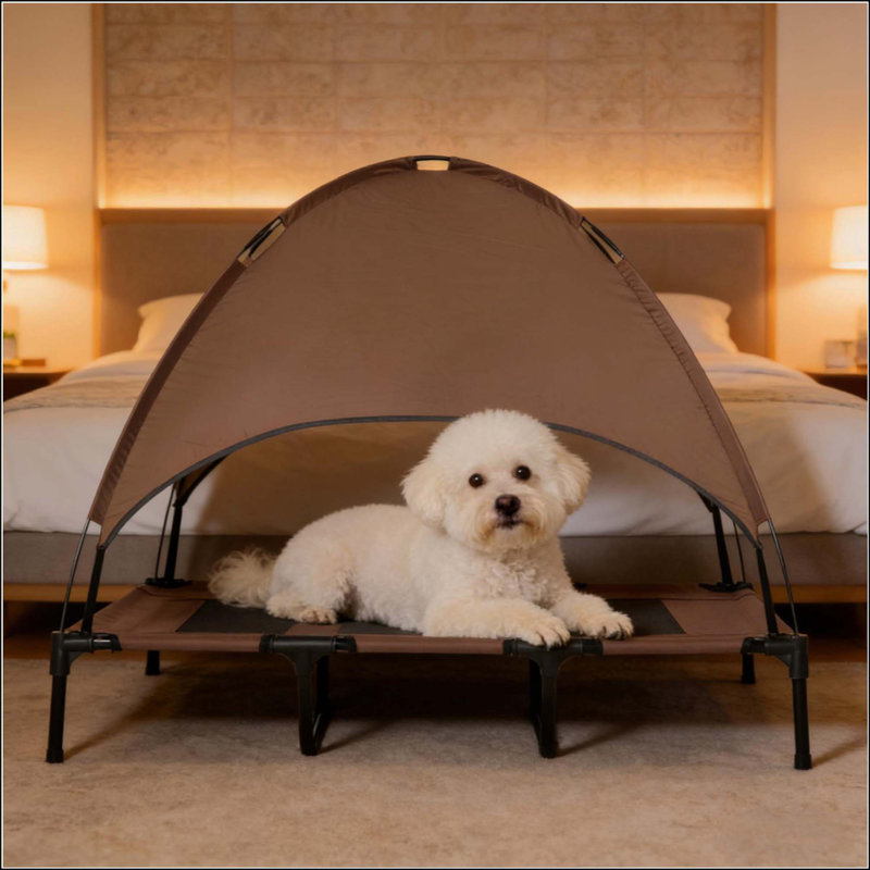 Lit surélevé pour chien avec auvent, lit pour chien respirant en filet respirant avec structure en acier thermolaqué, lit pour chien surélevé portable avec sac de voyage pour chiens d'intérieur et de plein air