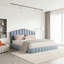 Grand lit tapissier en velours-246722113