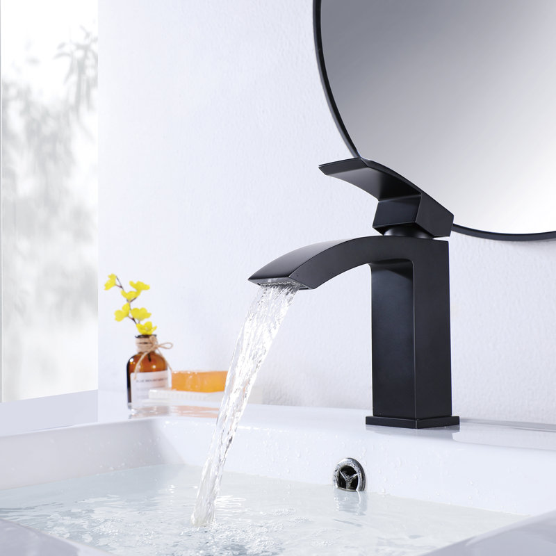 Single-Hole Single-handle Bathroom Faucet