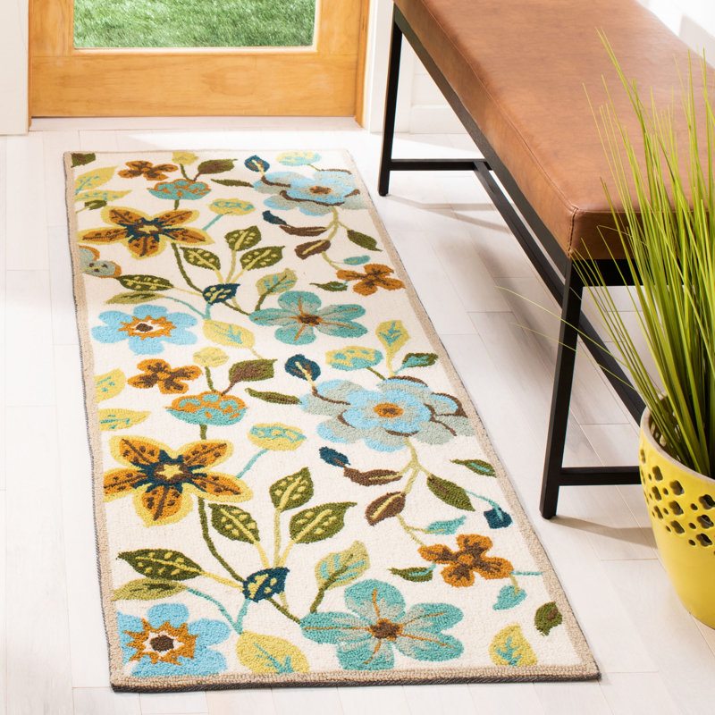Aldridge Hand Hooked Performance Floral Rug, Runner 2'3" x 6'