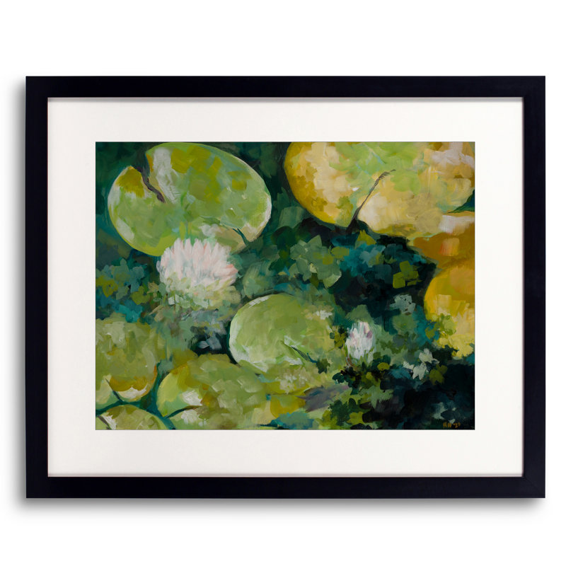 «Lotus Pond Serenity Series V» par Ruth Hayes - photographie, Papier avec cadre noir, H 16 po x l 20 po