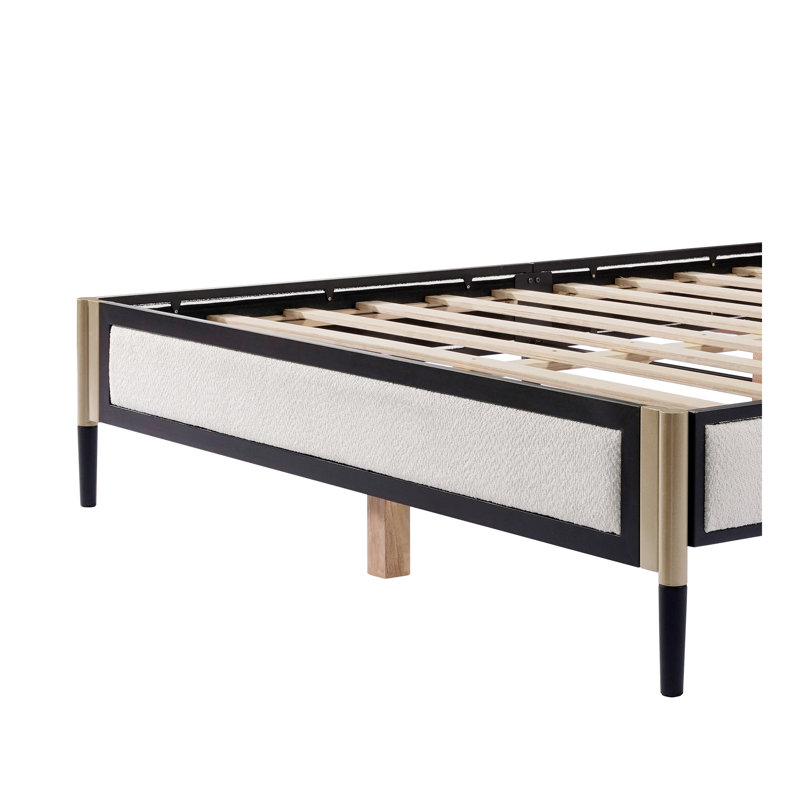 Lit double avec tête de lit en tissu blanc, cadre argent champagne et noir