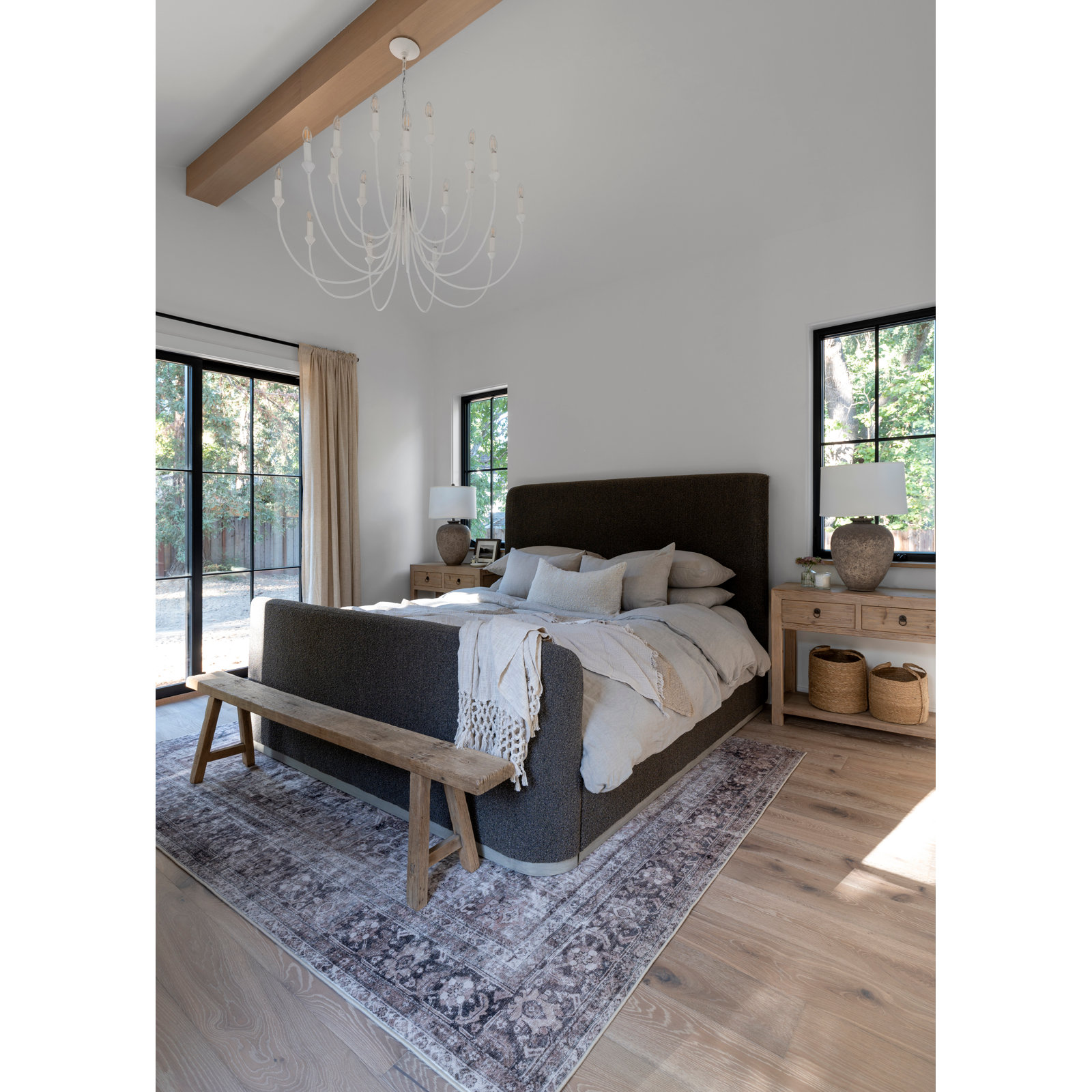18 - Light Dimmable Chandelier, Gesso White