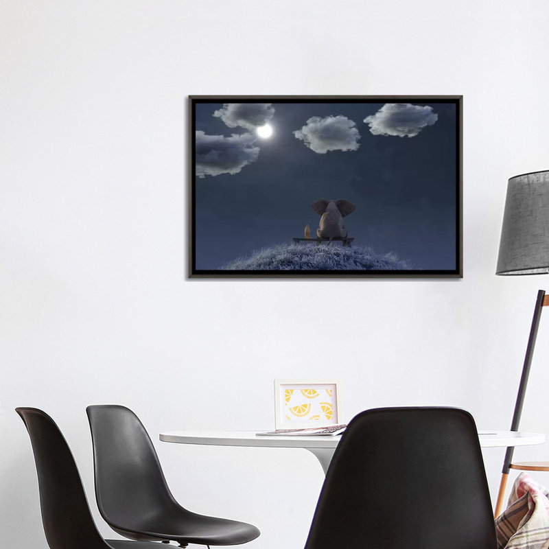 L’éléphant et le chien sont assis sur une prairie par une nuit de lune, H 26 po x l 40 po x P 1,5 po, Pas de tapis