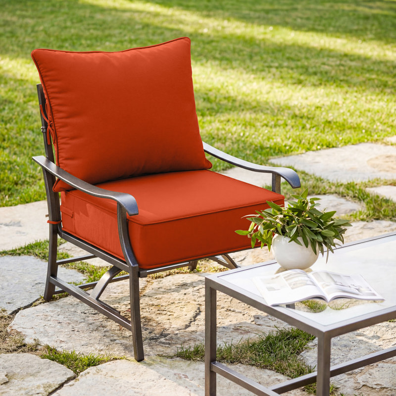 Ensemble de coussins de siège d'extérieur Wynee, 4", Orange, L 22 po x P 22 po