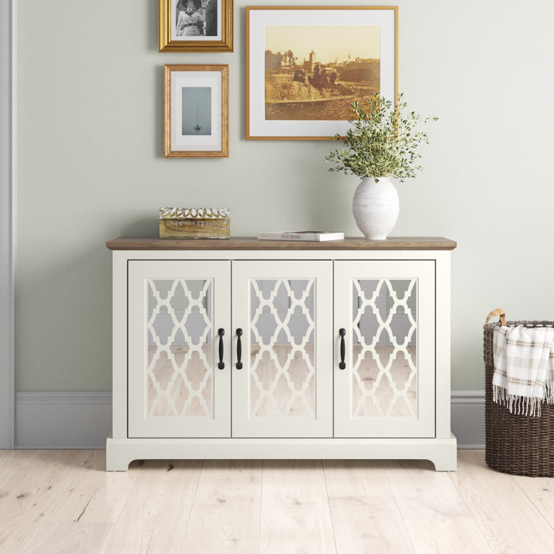 Chessani 45.7' Wide Sideboard, Ivoire / chêne noueux