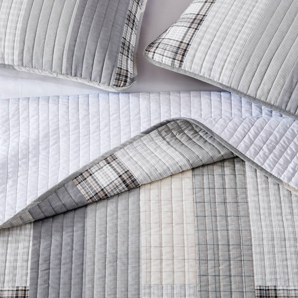Plaid Red Cabin Lodge 6-Piece Daybed Cover Set - Microfiber Quilted Cover, Shams, Skirt & Pillow