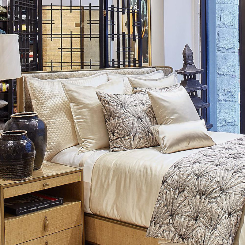 Hammered Euro Throw Pillow, Champagne