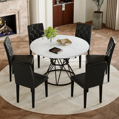 Ensemble de table et chaises