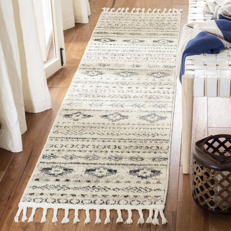 Moyer Performance Southwestern Rug, Runner 2' x 8'