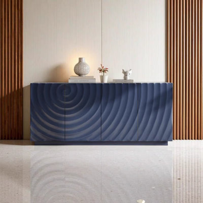 Buffet moderne bleu marine avec 4 portes à fermeture en douceur, buffet de rangement autoportant de 59 po de large pour la cuisine, le salon, la salle à manger - Meubles d'appoint luxueux avec texture ondulée 3D