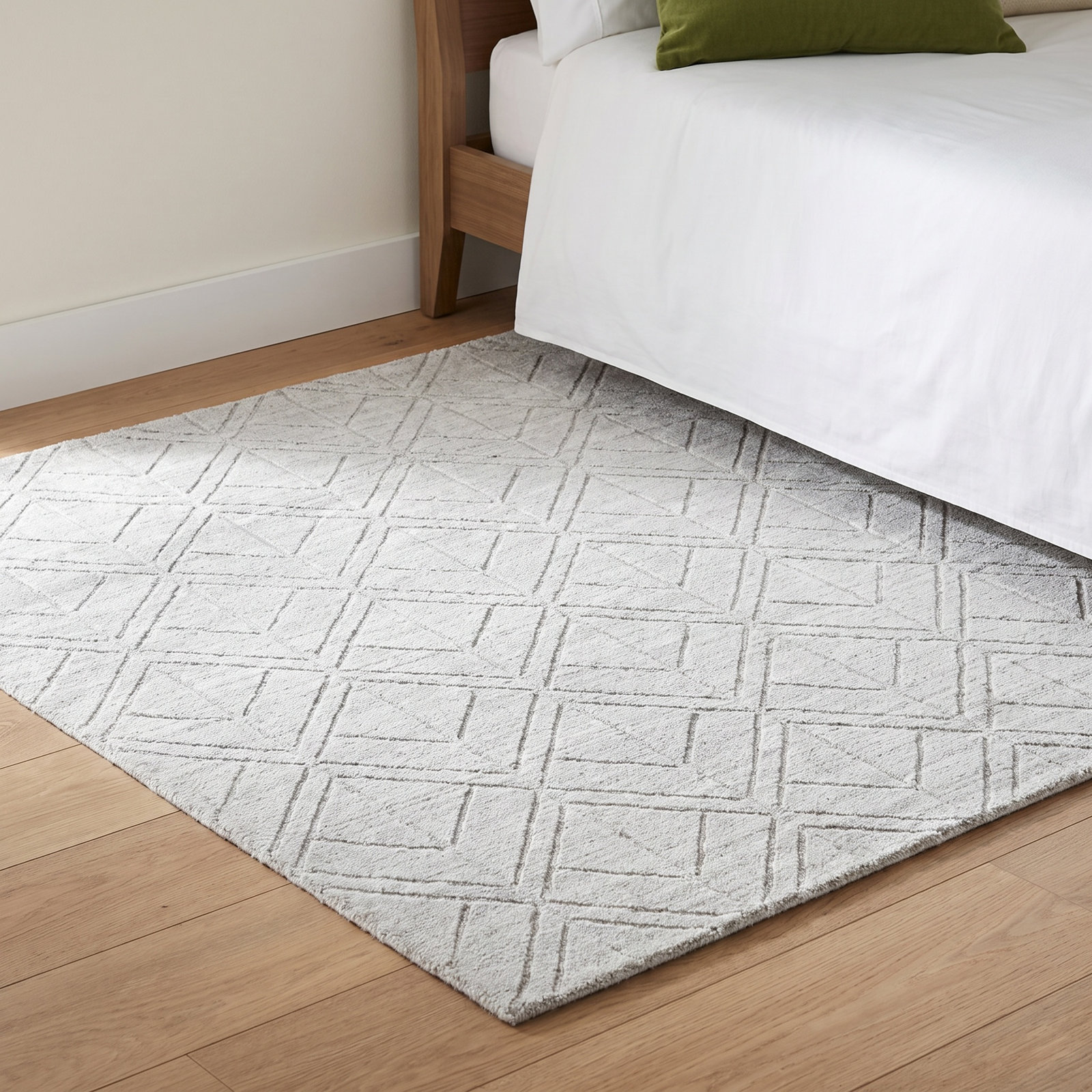 Kentoria Hand-Woven Rug, Rectangle 3'6" x 5'6"