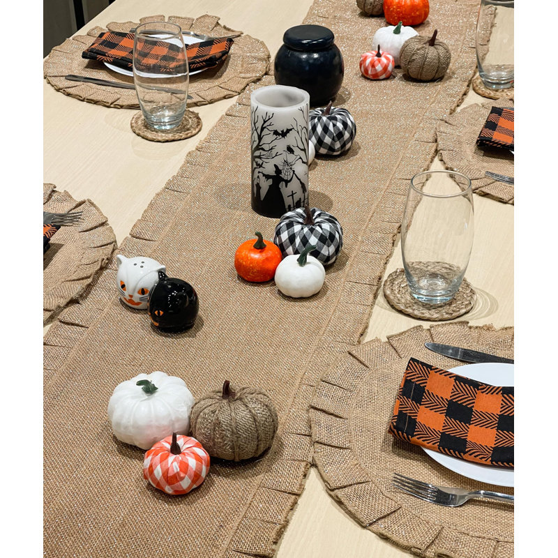Maxfield Table Runner, Beige/Silver