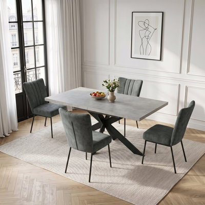 4 -Person Extendable Dining Set