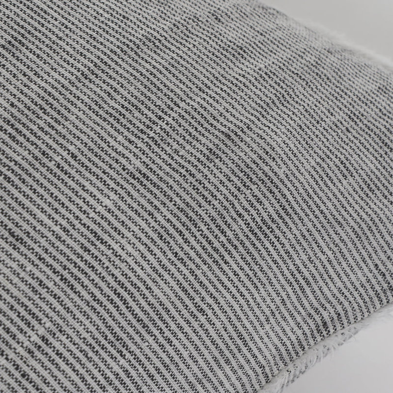 Grand coussin avec insert 100% lin Logan, Gris anthracite, Mélange de duvet