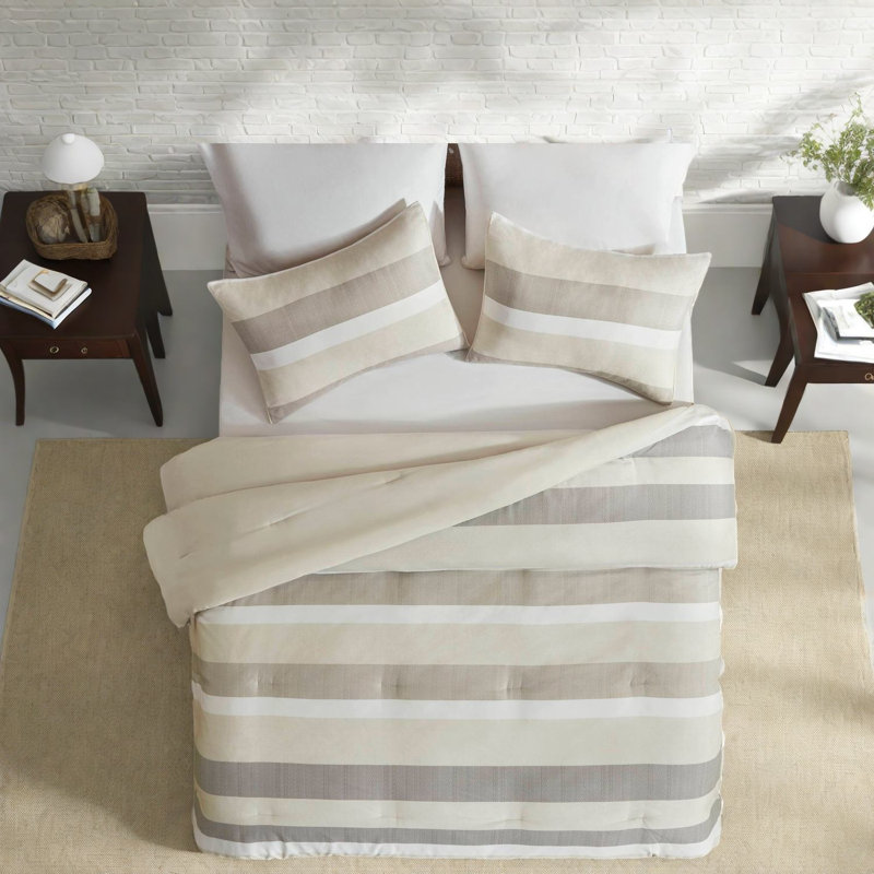 Premium Bedding Sets, Polyester Comforter, Modern Striped Design, Year-round Comfort