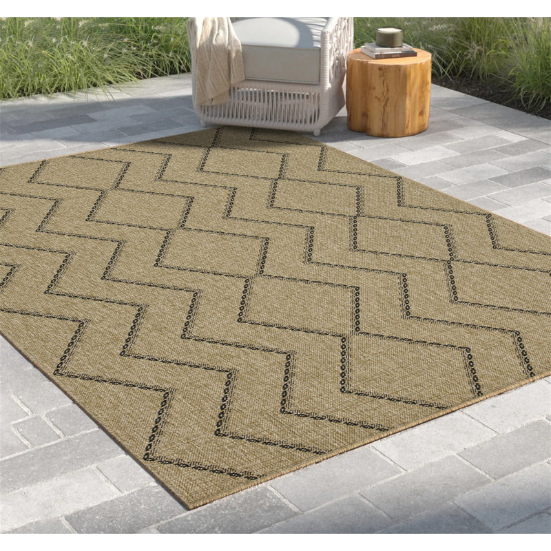 Indoor/Outdoor Area Rug, Rectangle 5'3" x 7'3"