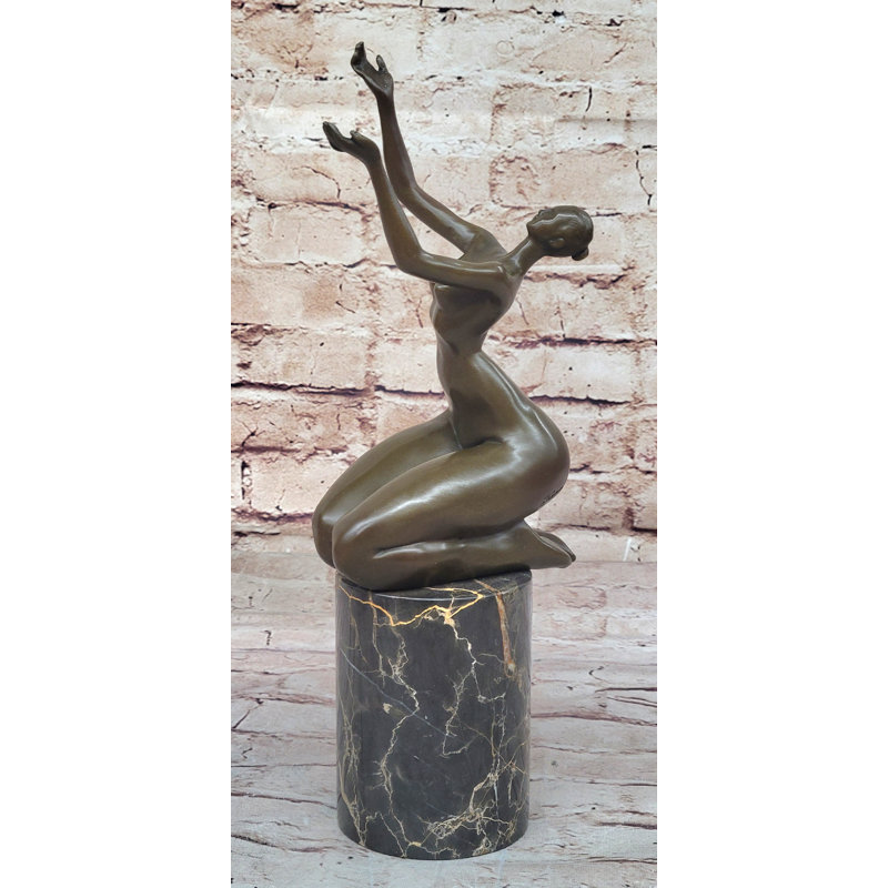Figurines et sculptures