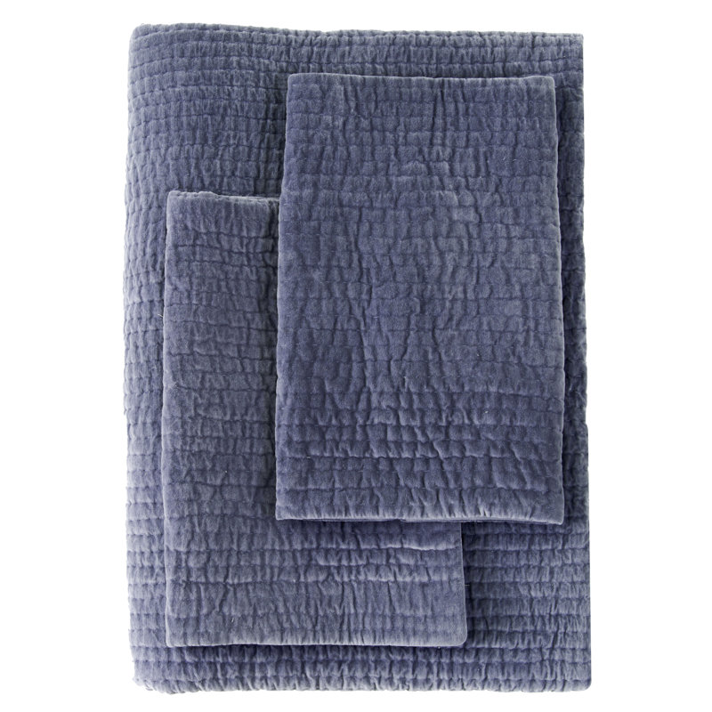 Chambord 3 Piece Reversible Quilt Set, King Quilt + 2 King Shams, Violet