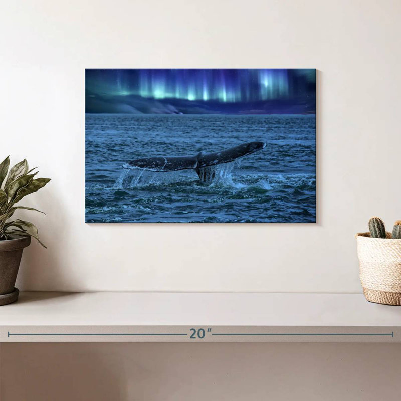 Brampt Aurora Borealis Whale Tail, 8" H x 12" W