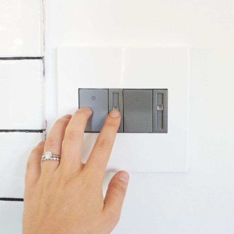  Plaque murale berçante Adorne®, Blanc brillant