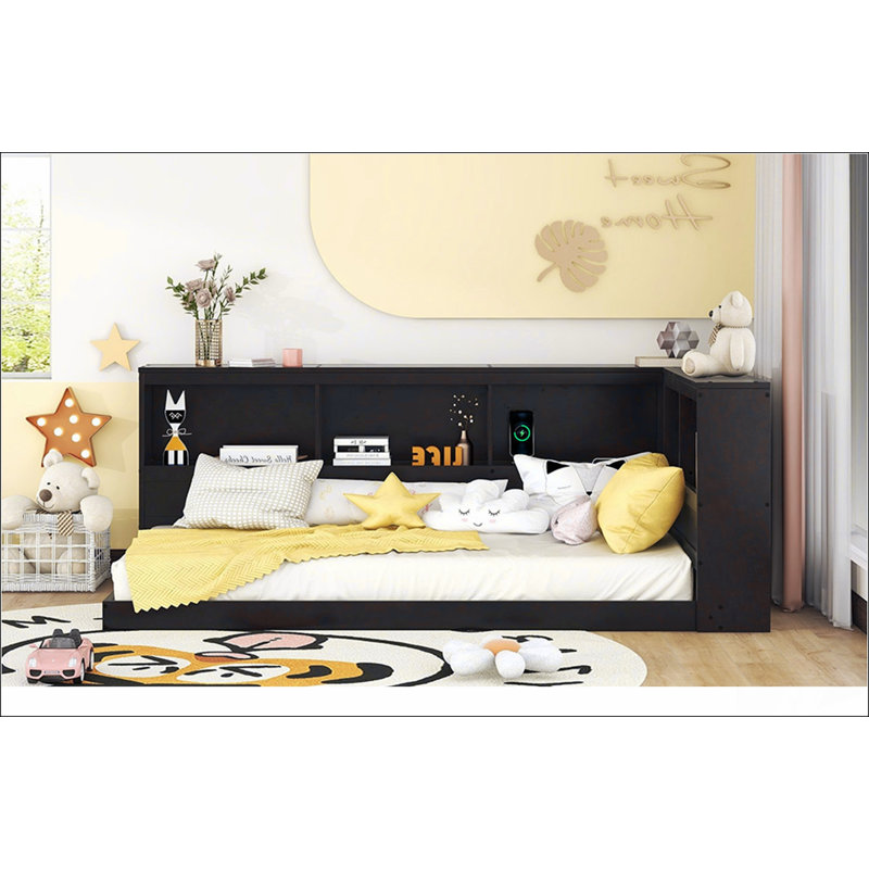 Lit de jour simple en bois avec armoires de rangement et ports USB, parfait pour les espaces de vie modernes et fonctionnels
