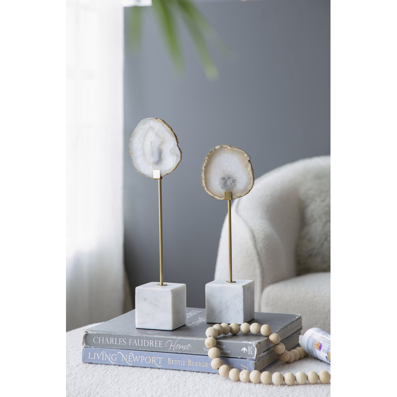 Statues décoratives en agate blanche S / 2 avec support en aluminium doré et piédestal en marbre, Blanc / Doré