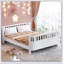 Lit plateforme en bois pleine grandeur pour enfants, profil bas avec rails de sécurité, solution de sommeil durable et sécuritaire-129431814