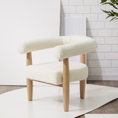 Fauteuil d'appoint à dossier courbé
