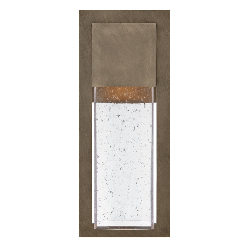 Lanterne murale moyenne Lark Alex, 15.75" H x 6.25" W x 4.75" D