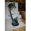 Statue Beliveau vieil homme sur un bateau